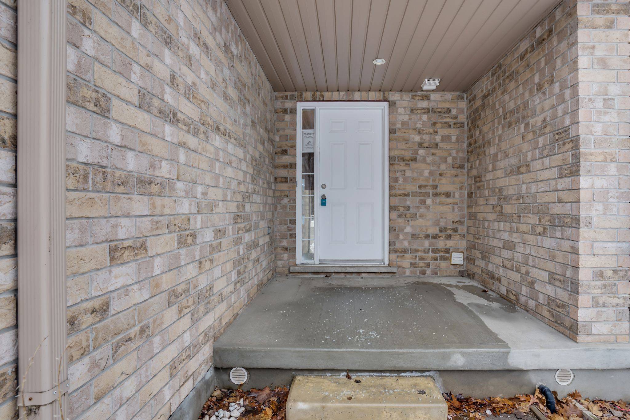 Kitchener, ON N2C 0A9,310 FALLOWFIELD DR