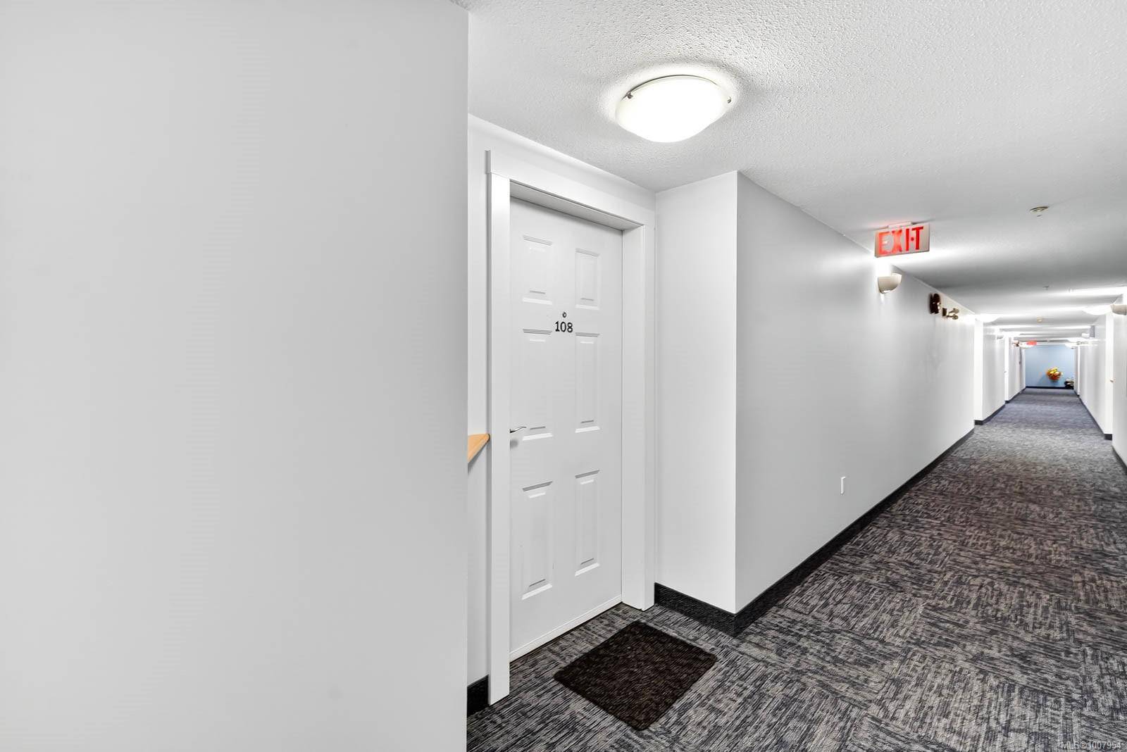 Port Alberni, BC V9Y 2A9,2825 3rd Ave #108