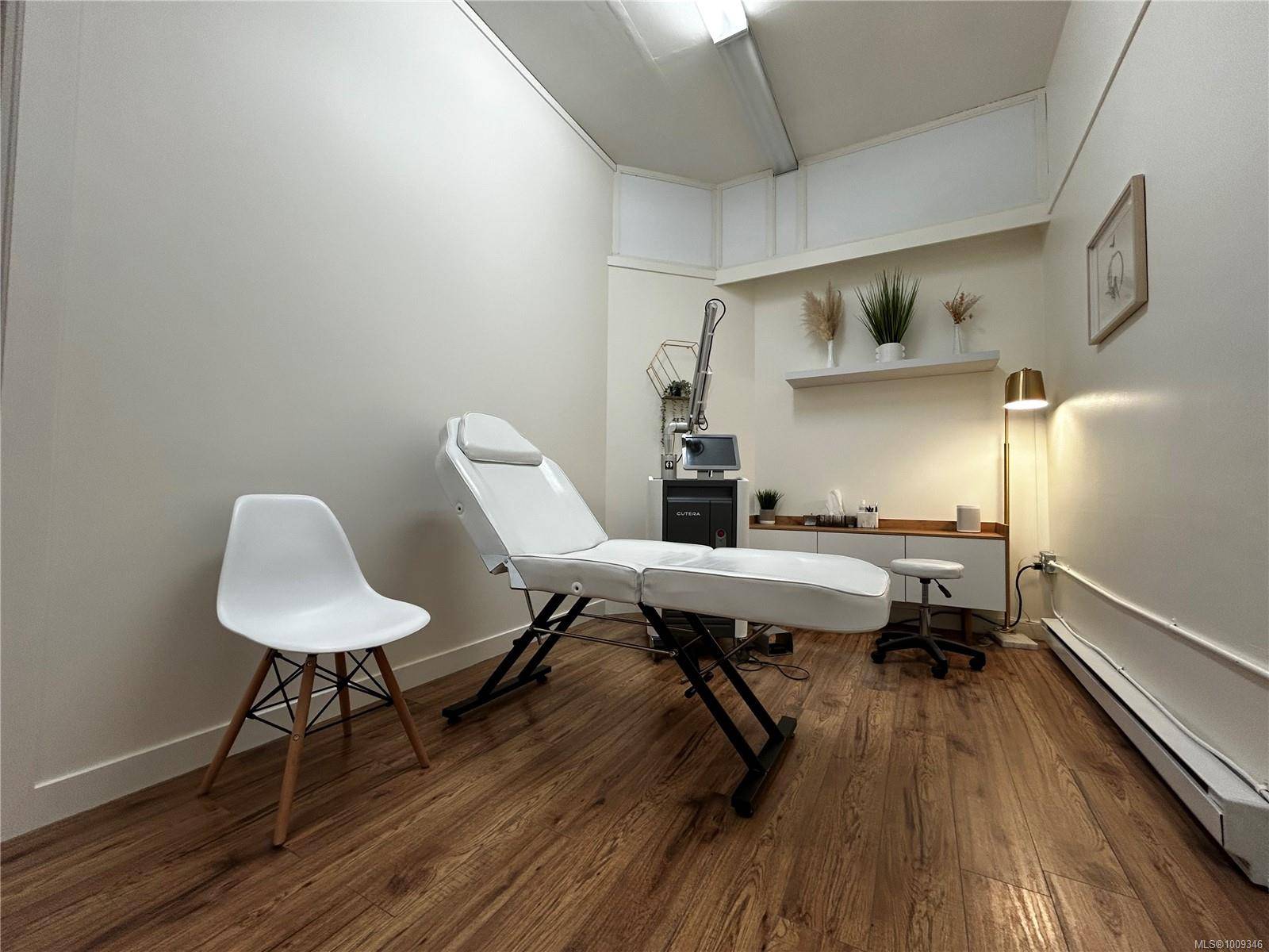 Duncan, BC V9L 1W6,151 Jubilee St