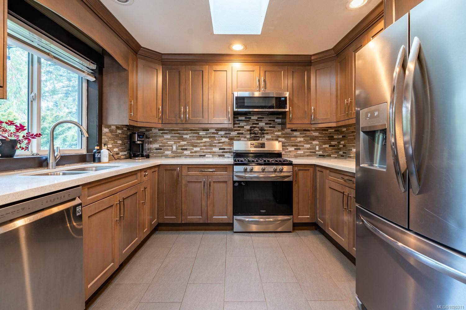 Nanaimo, BC V9X 1H1,1941 Kells Bay