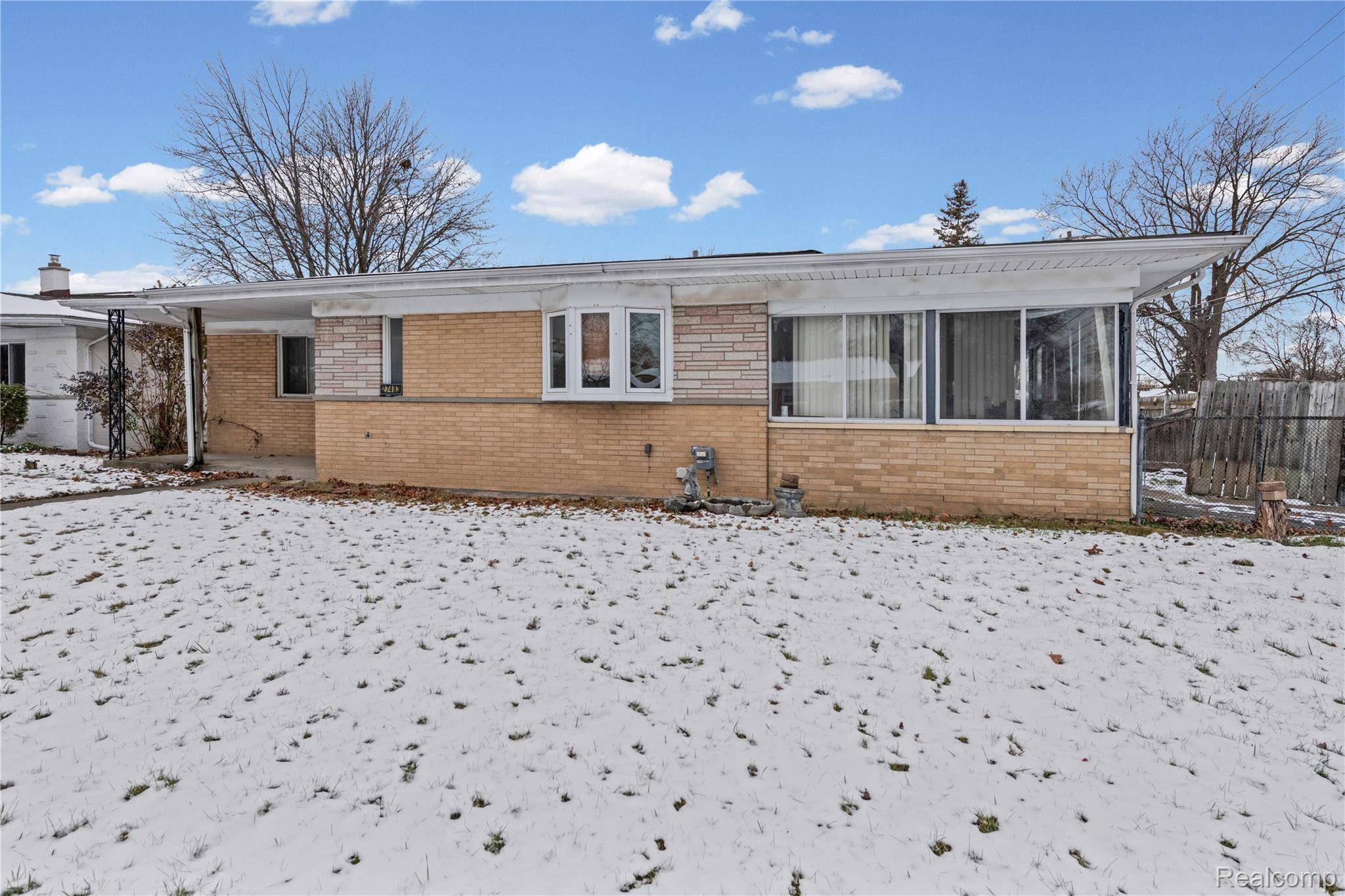 Warren, MI 48093,27483 Norma DR