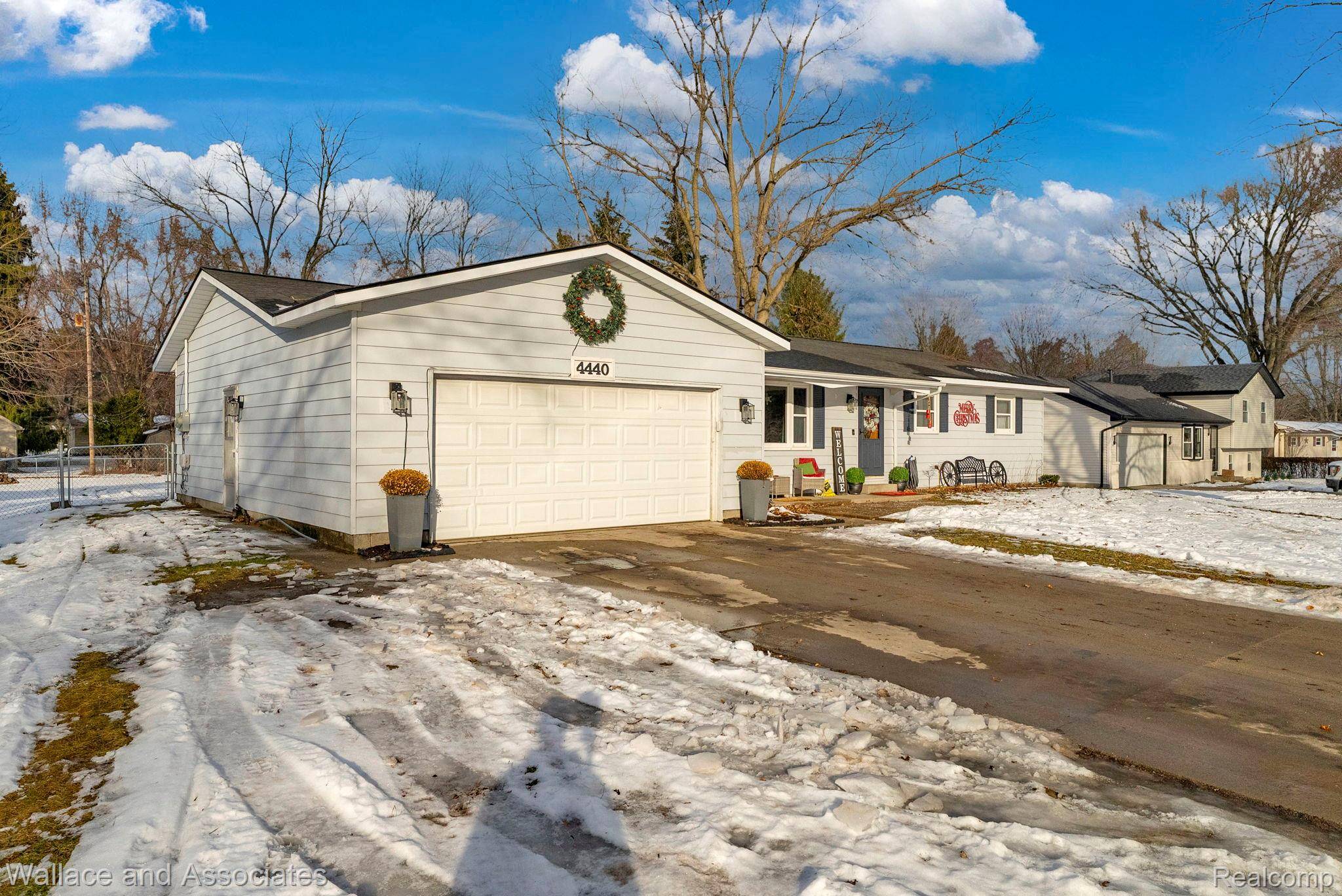 Port Huron, MI 48060,4440 Cambridge DR