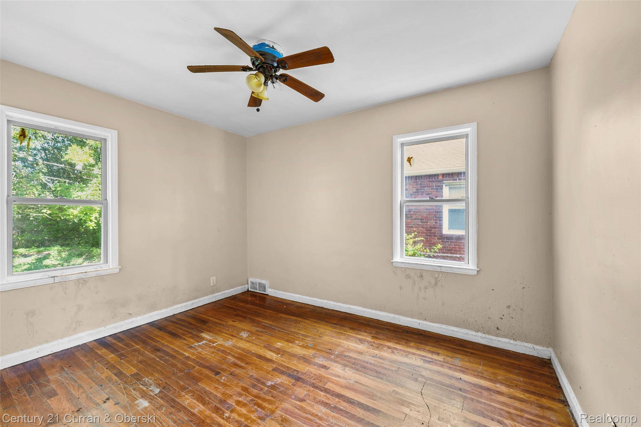 Detroit, MI 48224,11035 Worden ST