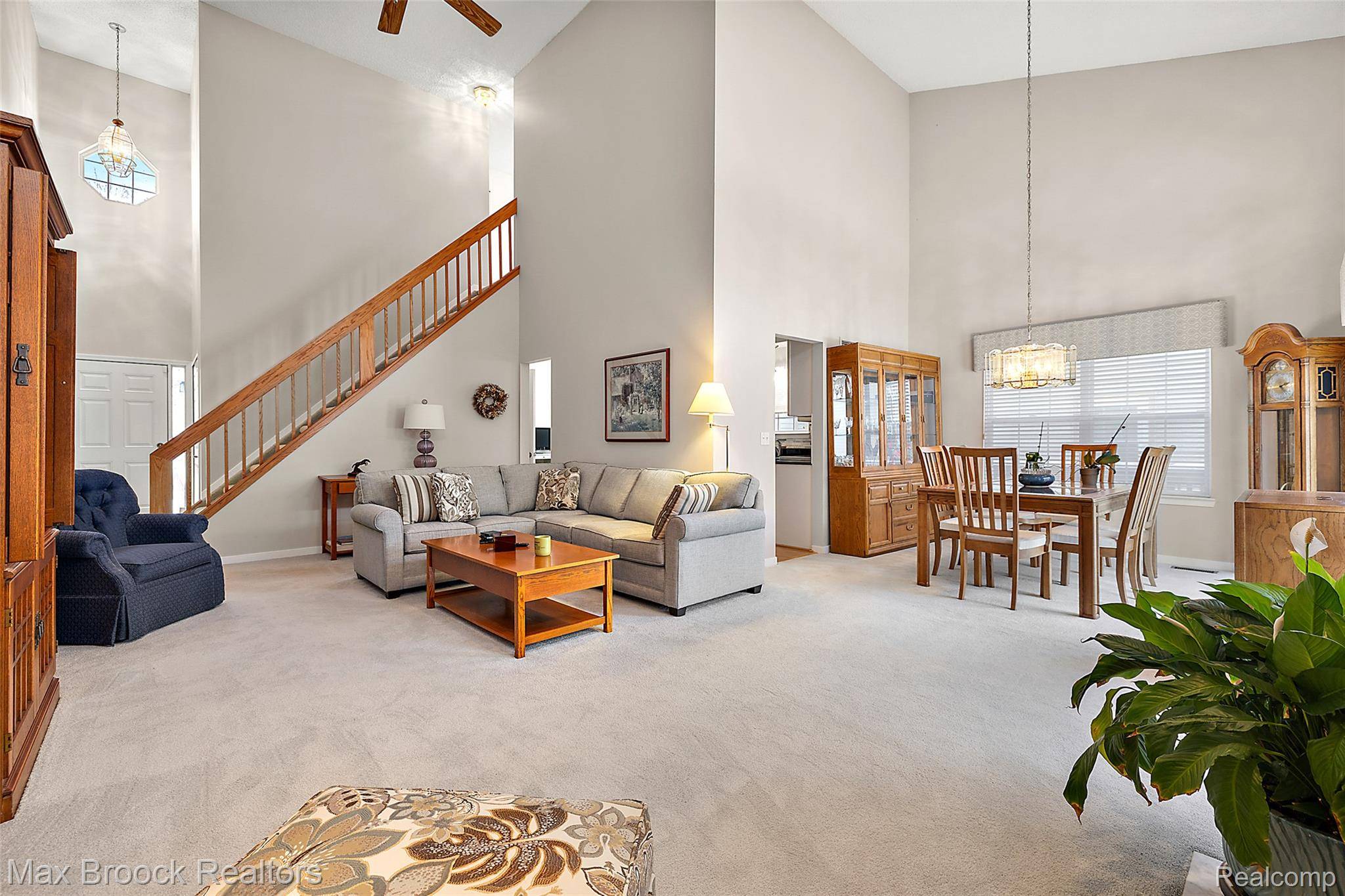 Novi, MI 48377,30847 Palmer DR