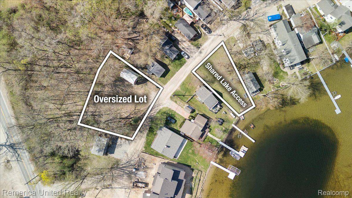 Pinckney, MI 48169,9623 Winston Road