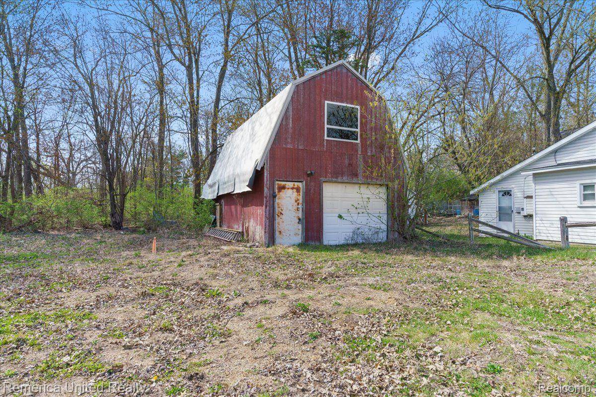 9623 Winston Road, Dexter Township, MI 48169