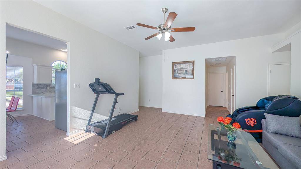 Arlington, TX 76001,6702 Valley Branch Drive