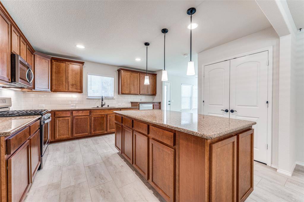 Little Elm, TX 76227,7613 Heritage Drive