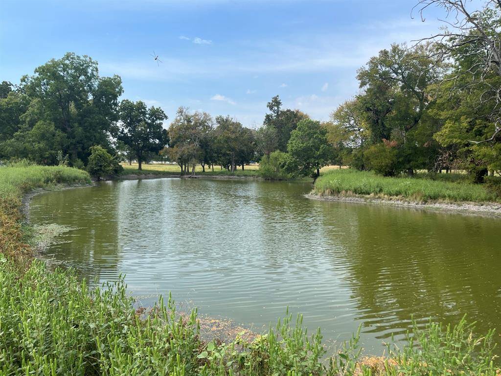 Leonard, TX 75452,777 County Road 4715