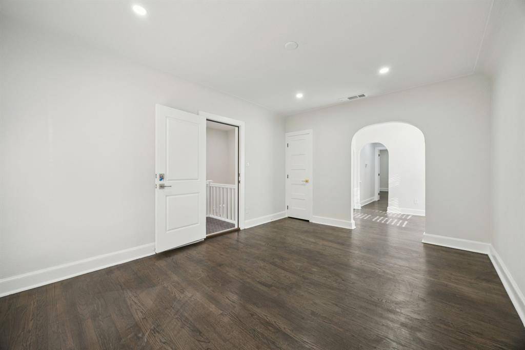 Dallas, TX 75204,3210 N Haskell Avenue