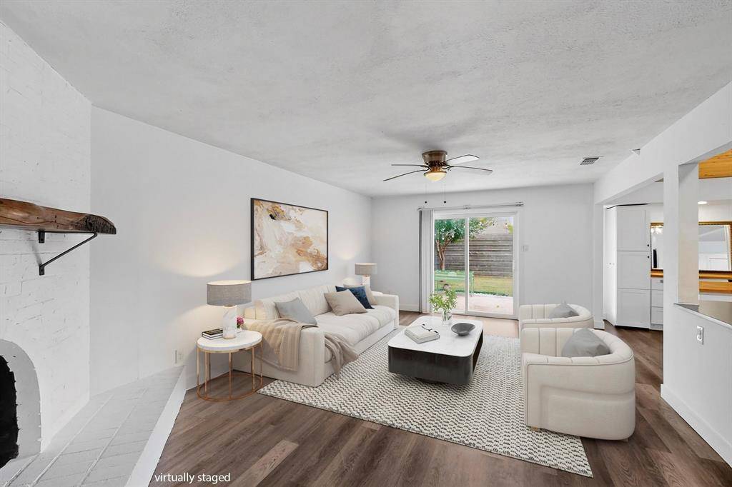 Dallas, TX 75227,4857 Fallon Place