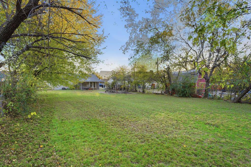 Irving, TX 75060,1911 Pembroke Street