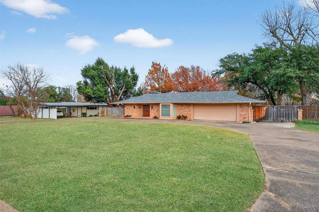 Sherman, TX 75092,1015 Western Hills Drive