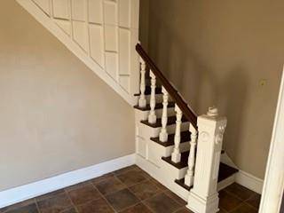 Denison, TX 75020,621 W Gandy Street