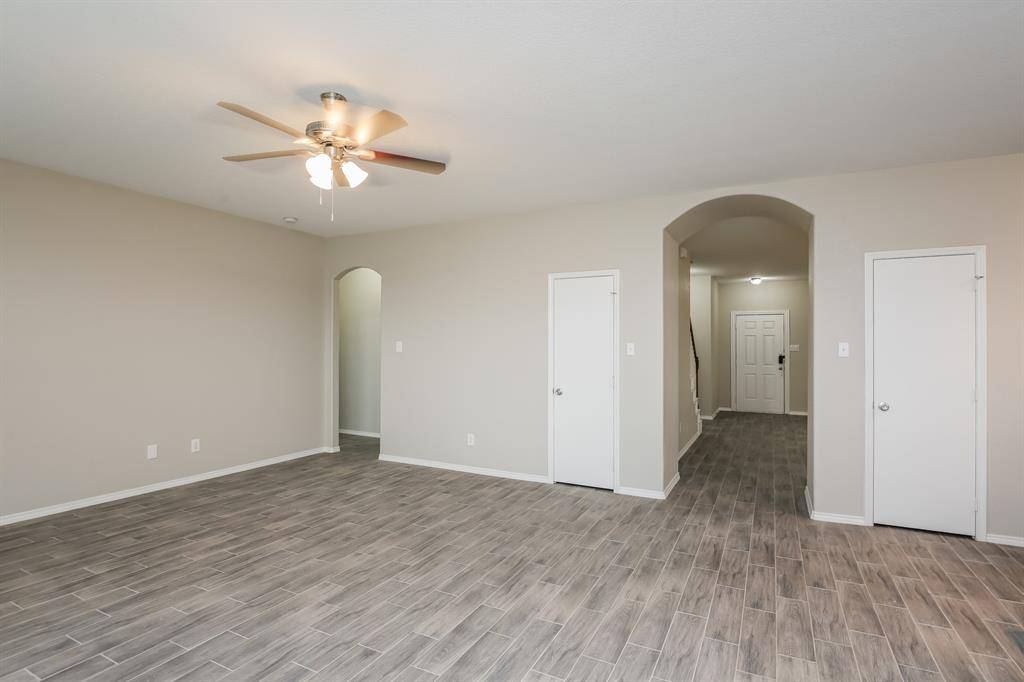 Fort Worth, TX 76131,533 Crown Oaks Drive