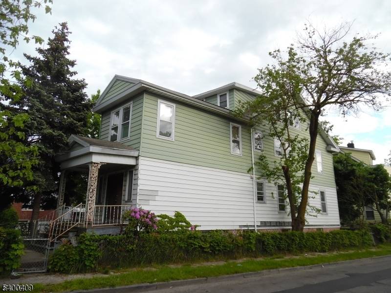 Newark City, NJ 07108,827-837 S 20TH St