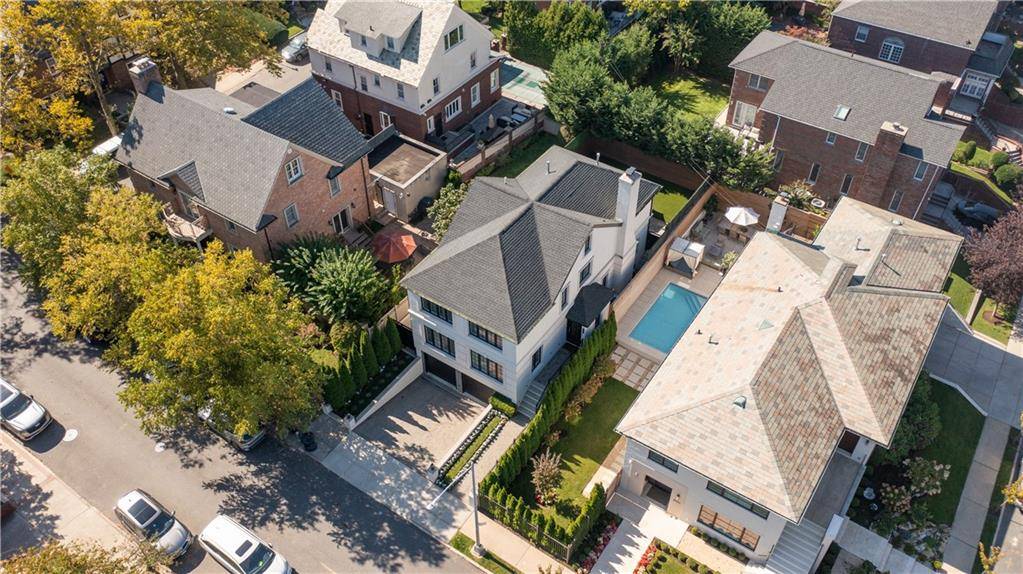 Brooklyn, NY 11209,8008 Harbor View TER