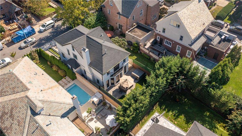 Brooklyn, NY 11209,8008 Harbor View TER