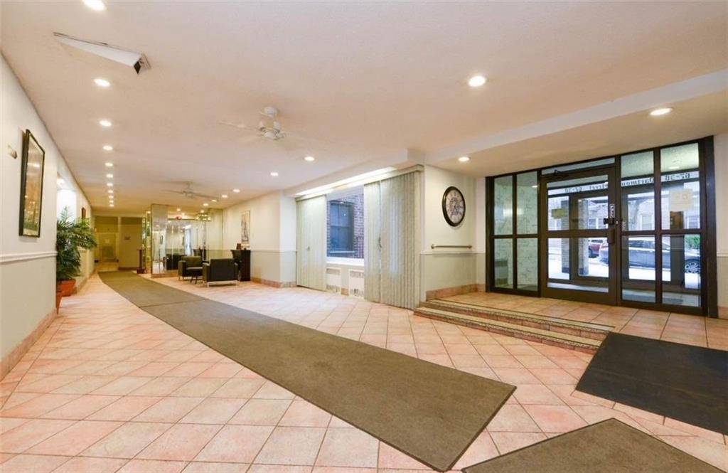 67-30 Dartmouth ST #7S, Queens, NY 11375