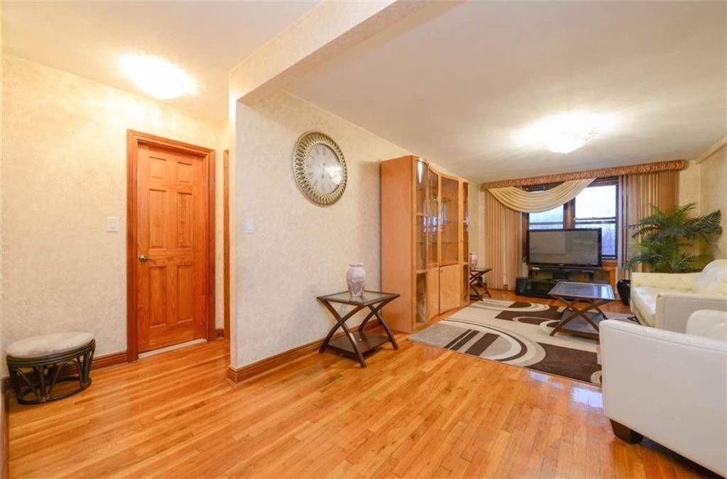 67-30 Dartmouth ST #7S, Queens, NY 11375