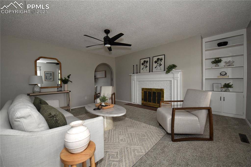 Colorado Springs, CO 80920,1275 Berglind RD