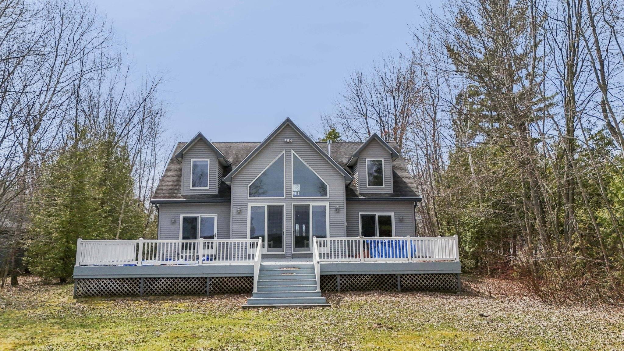 Grawn, MI 49637,7734 N Shore CT