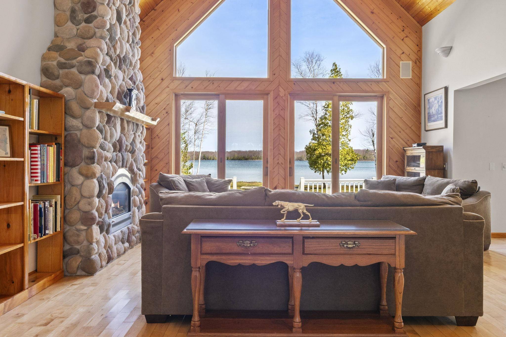 Grawn, MI 49637,7734 N Shore CT