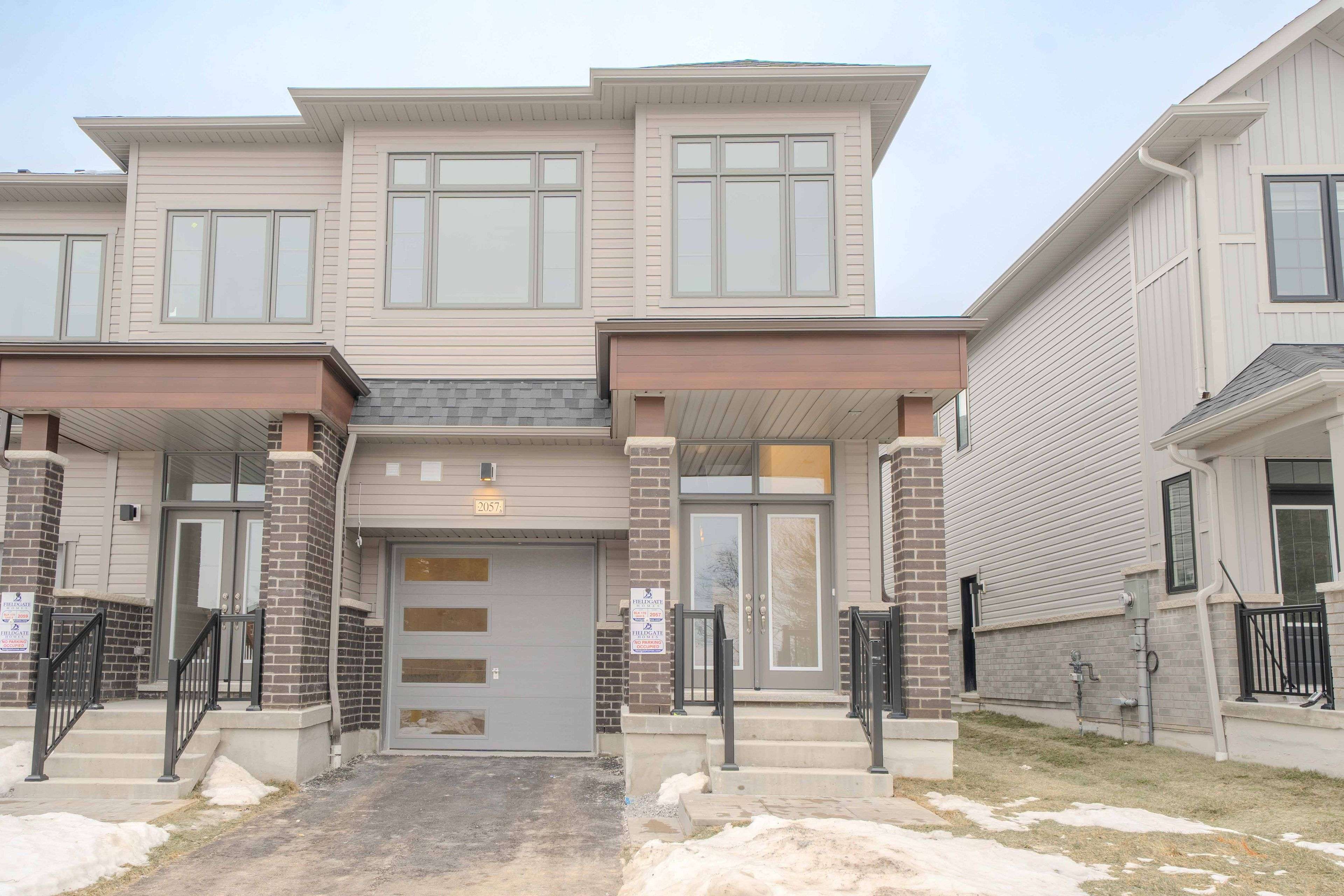 Oshawa, ON L1L 0W4,2057 Horace Duncan CRES