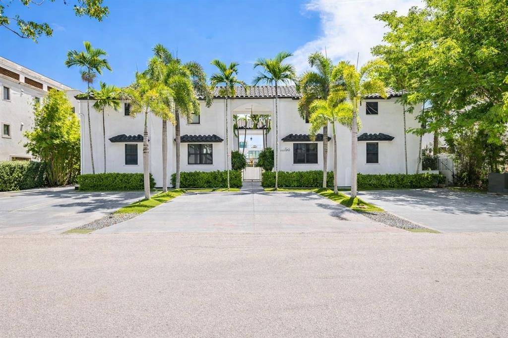 Fort Lauderdale, FL 33316,1524 SE 12th St #1