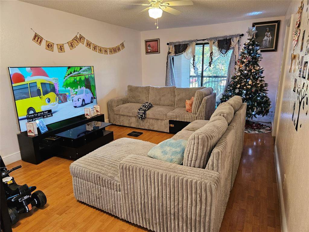 Coral Springs, FL 33065,10571 Royal Palm Blvd #10571