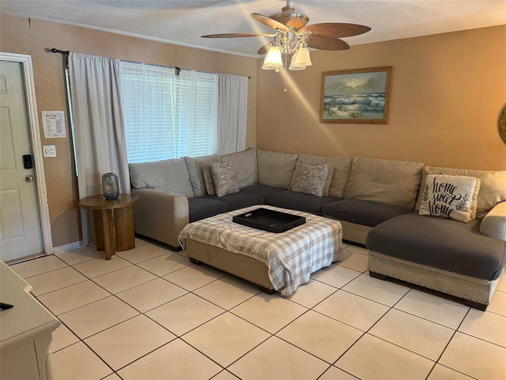 Lake Worth Beach, FL 33461,920 Wright Dr