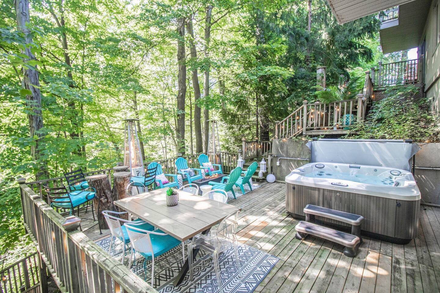 Tillsonburg, ON N4G 2S8,7 Thistle CT