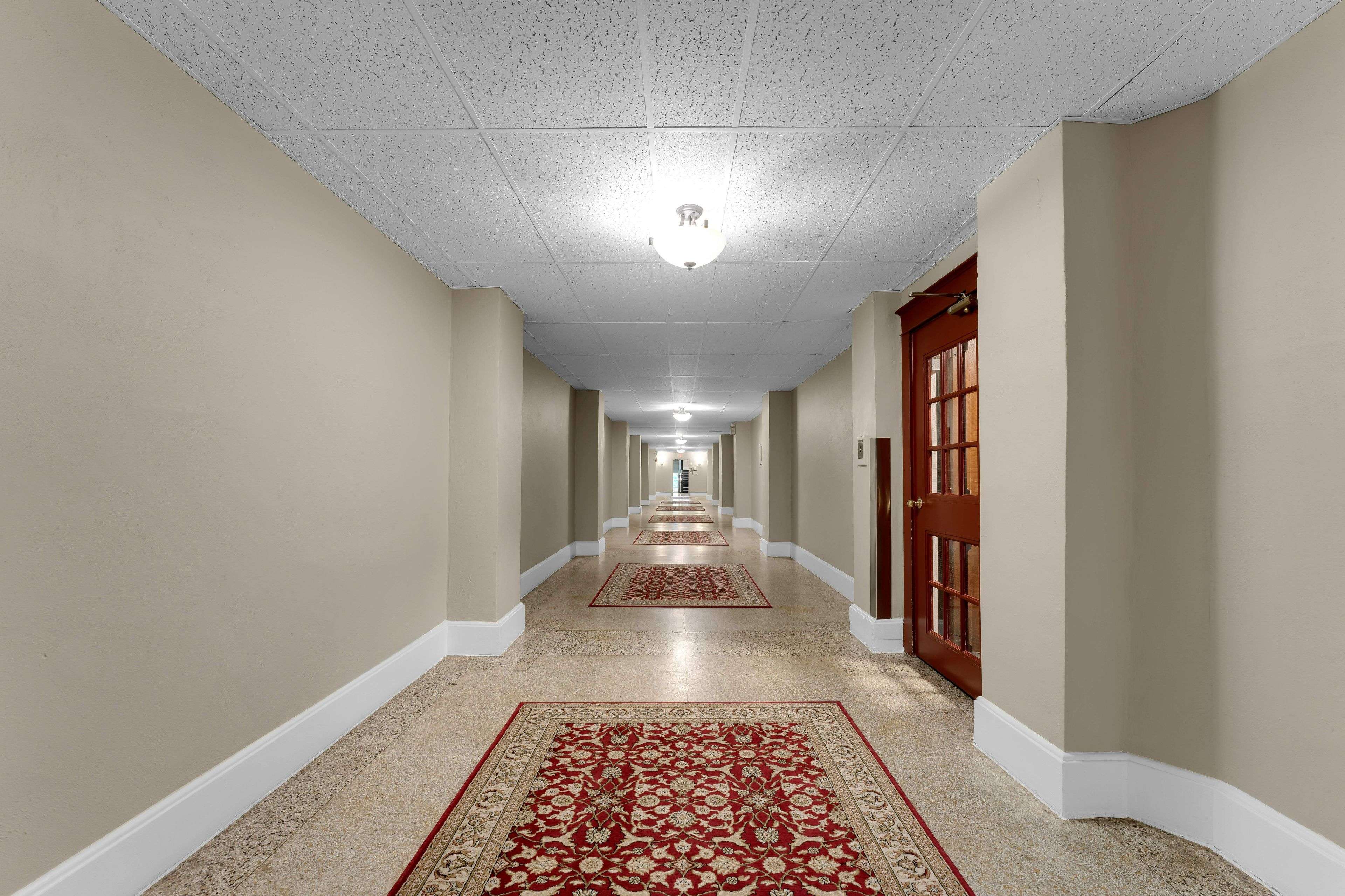 Kingston, ON K7L 3H2,67 Sydenham ST #302