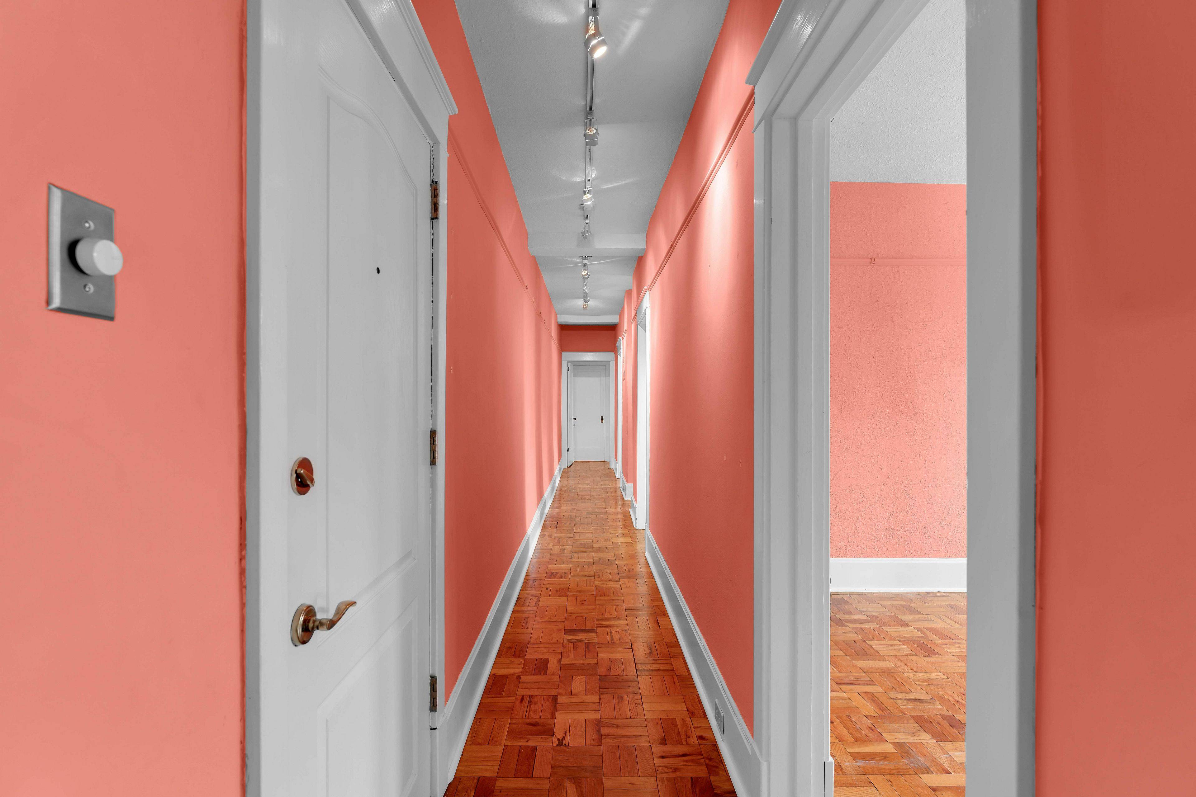 Kingston, ON K7L 3H2,67 Sydenham ST #302