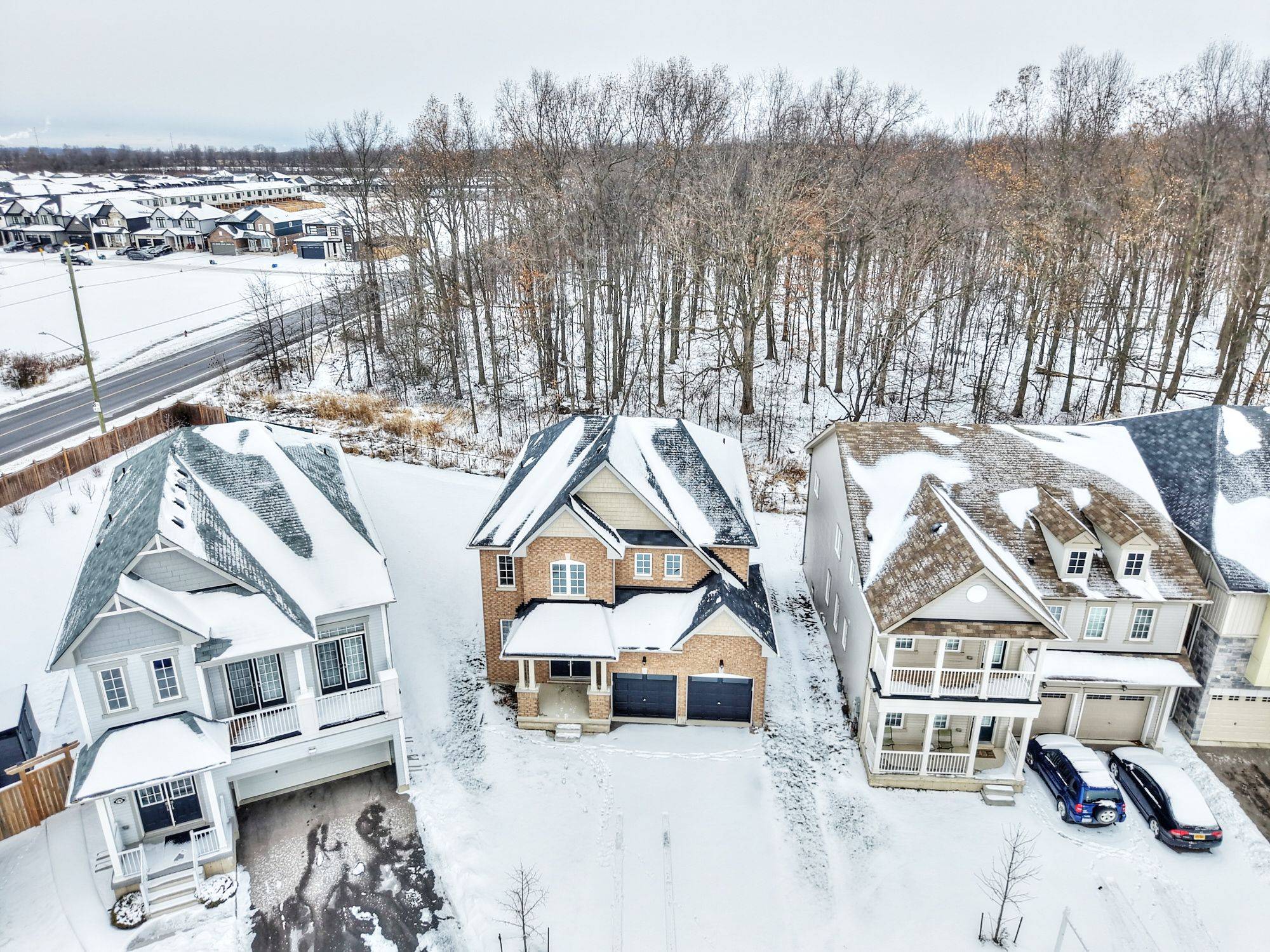 Niagara Falls, ON L2H 3S4,8787 Chickory TRL