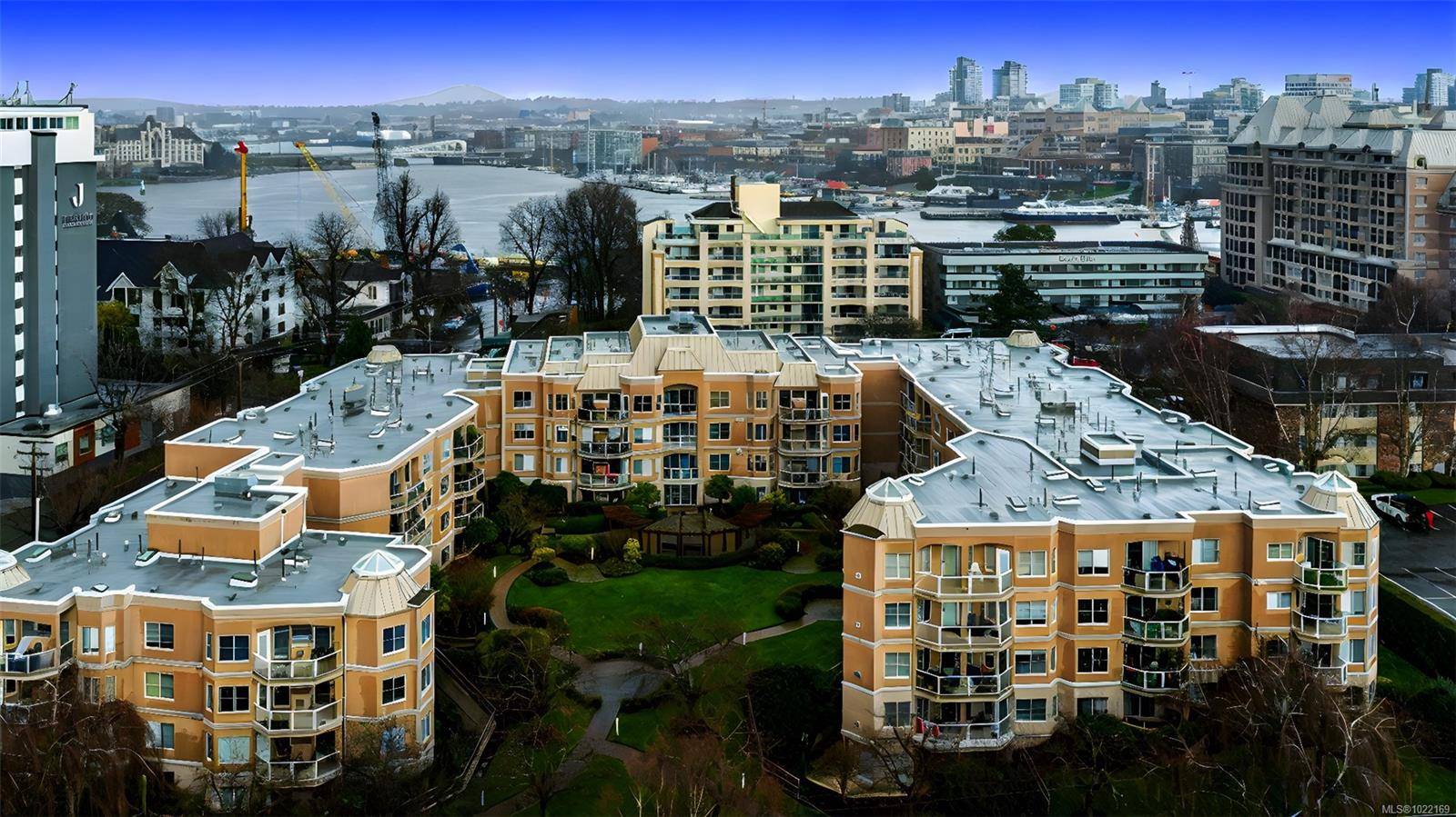 Victoria, BC V8V 4Z2,405 Quebec St #306