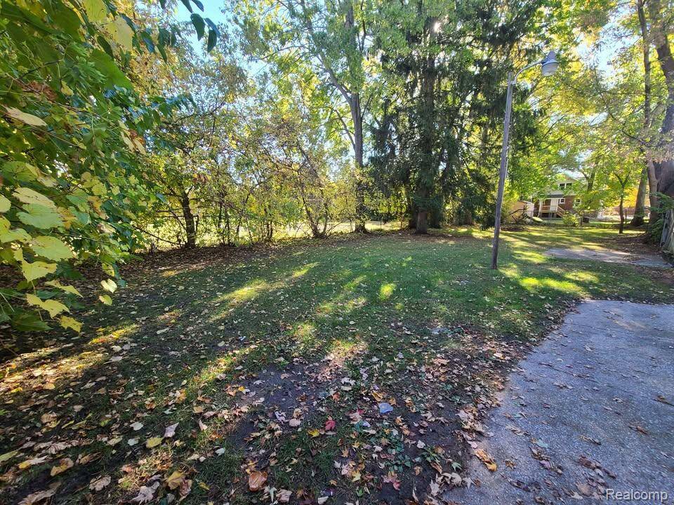 Port Huron, MI 48060,1804 12th ST