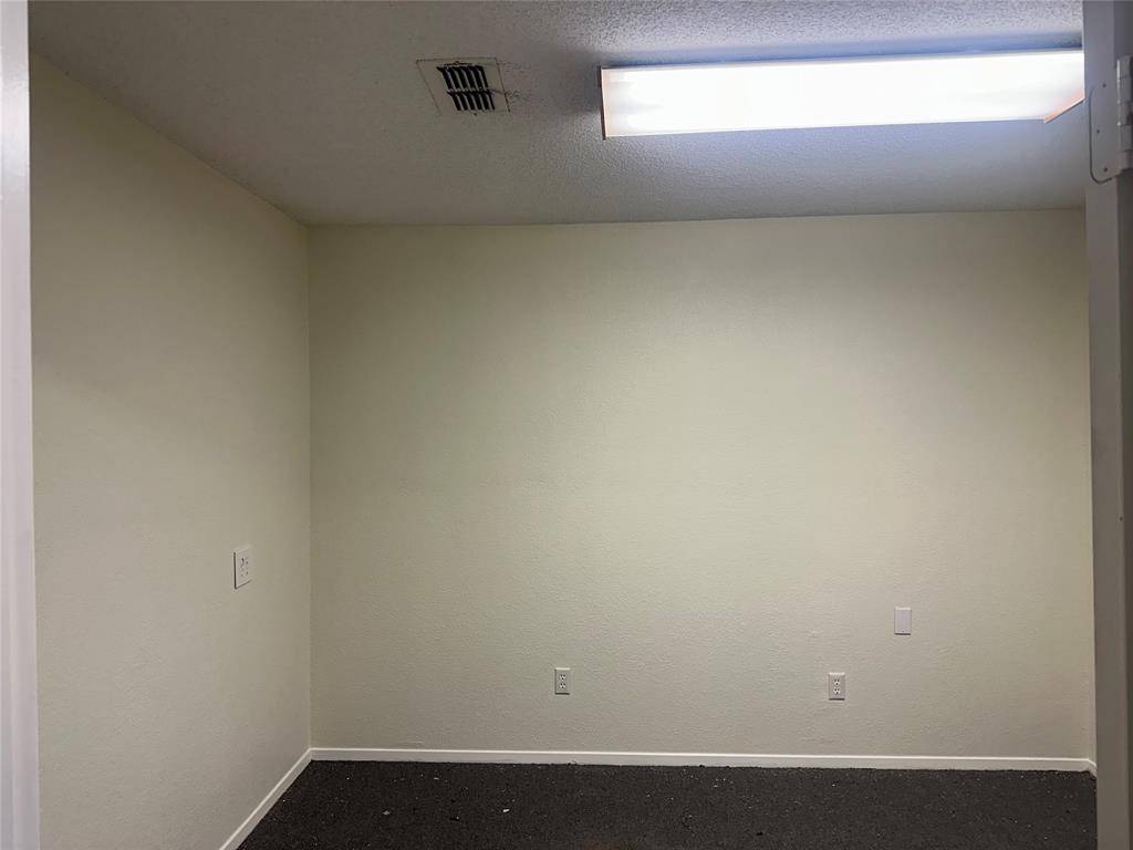 Granbury, TX 76048,900 N Houston Street