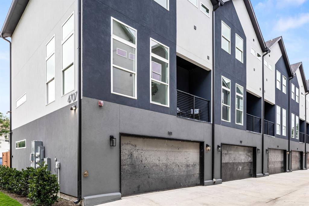 Dallas, TX 75204,4709 Virginia Avenue #4