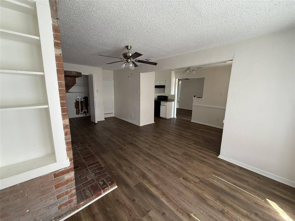 Garland, TX 75040,1453 Shorecrest Drive