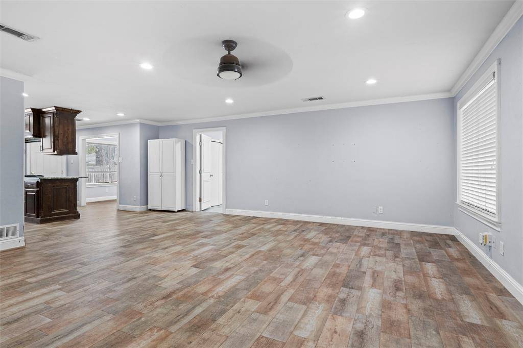 Arlington, TX 76013,704 Clover Park Drive