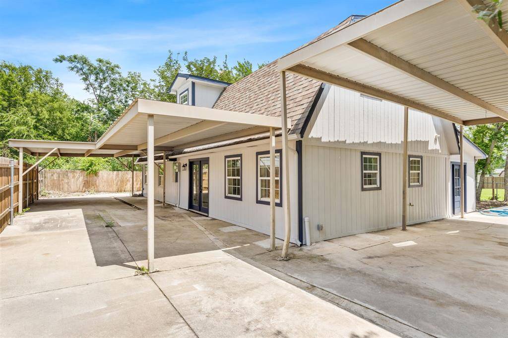 Fort Worth, TX 76135,5606 Lea Crest Lane