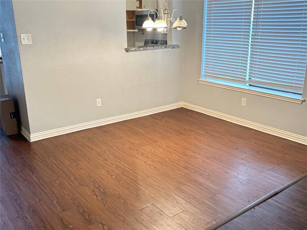 Arlington, TX 76017,900 Tennessee Trail