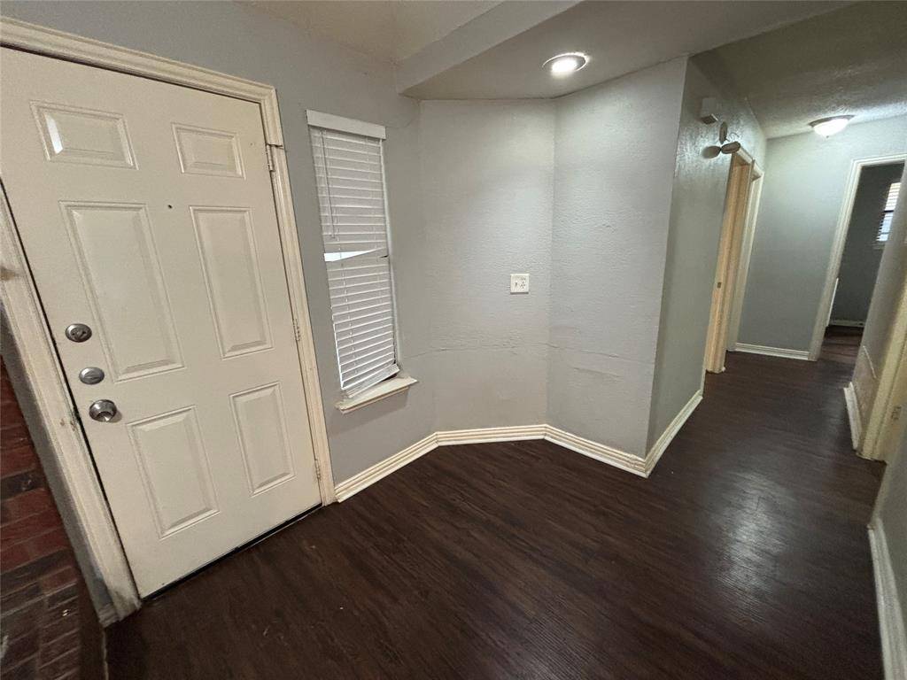 Arlington, TX 76017,900 Tennessee Trail