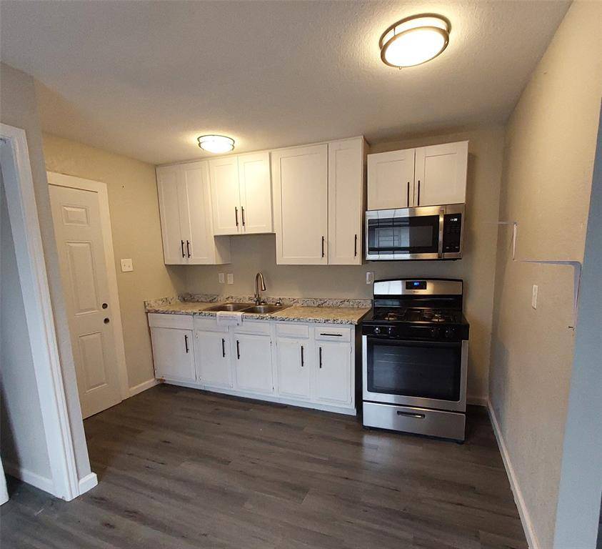 Denison, TX 75021,403 E Sears Street