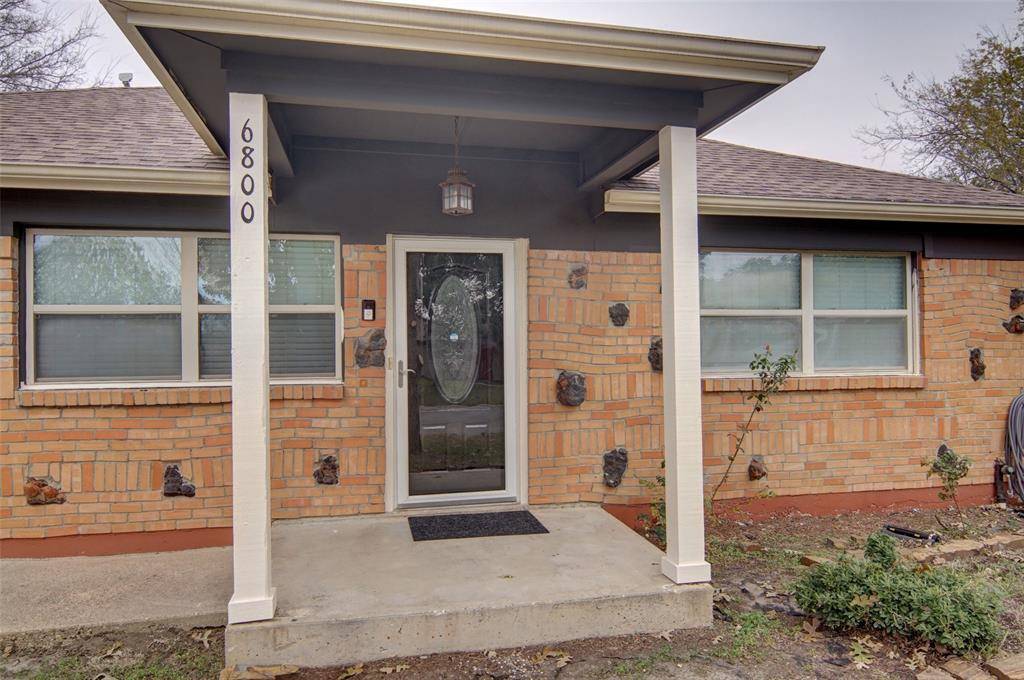 Lake Worth, TX 76135,6800 Wallis Road