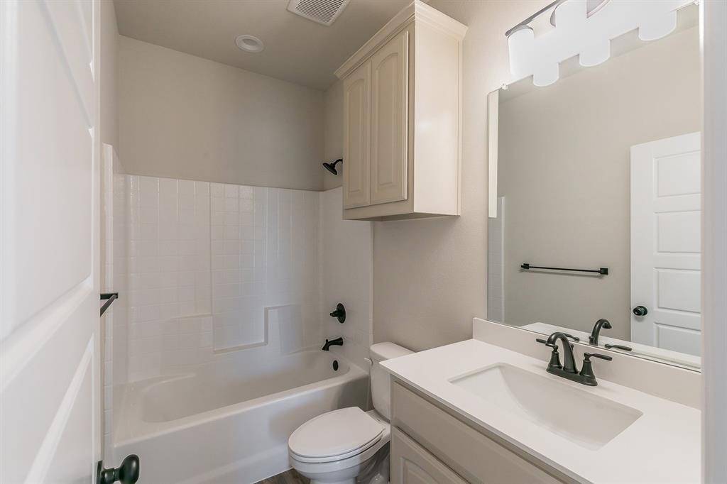 Alvarado, TX 76009,213 Navajo Trail