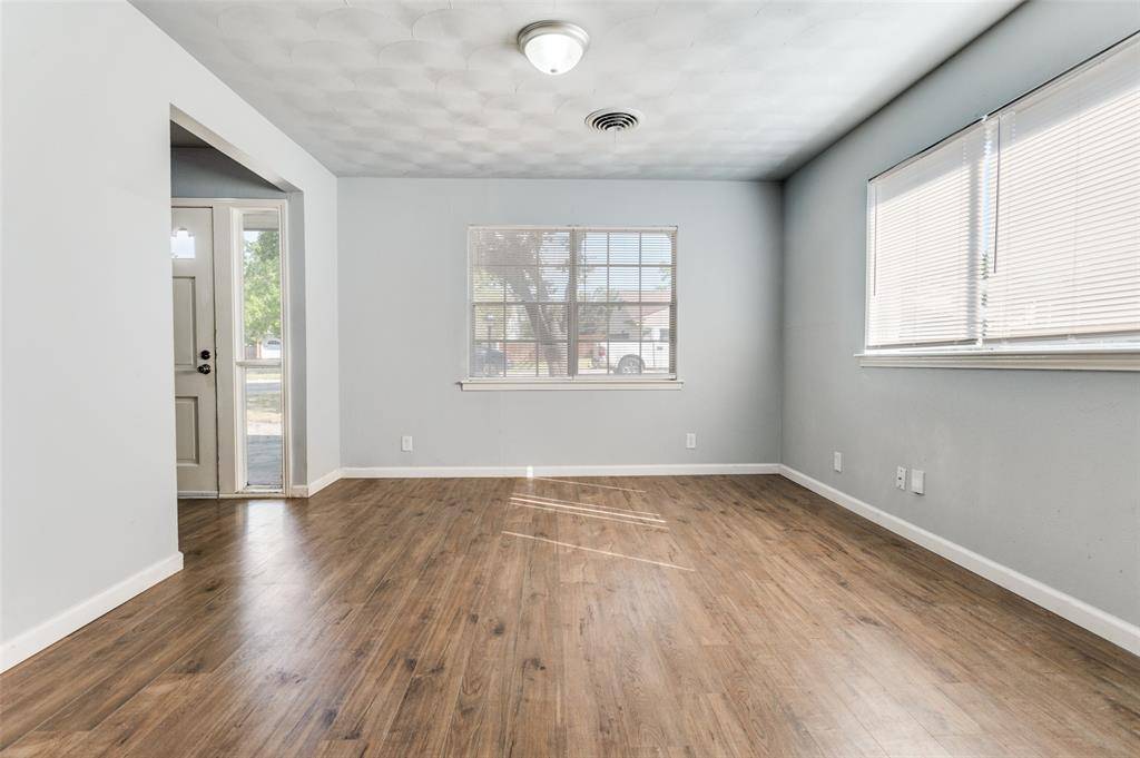 Arlington, TX 76012,1308 Cochise Drive