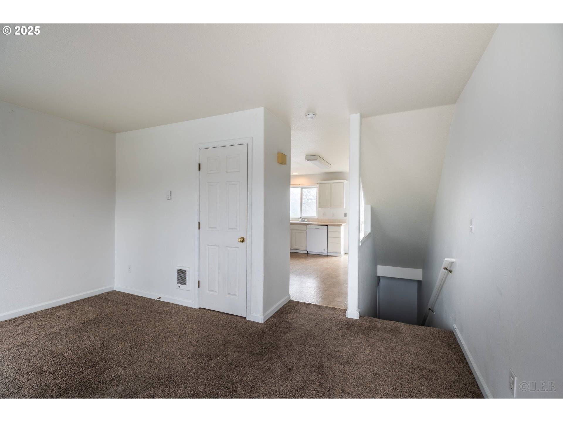 St Helens, OR 97051,744 OREGON ST