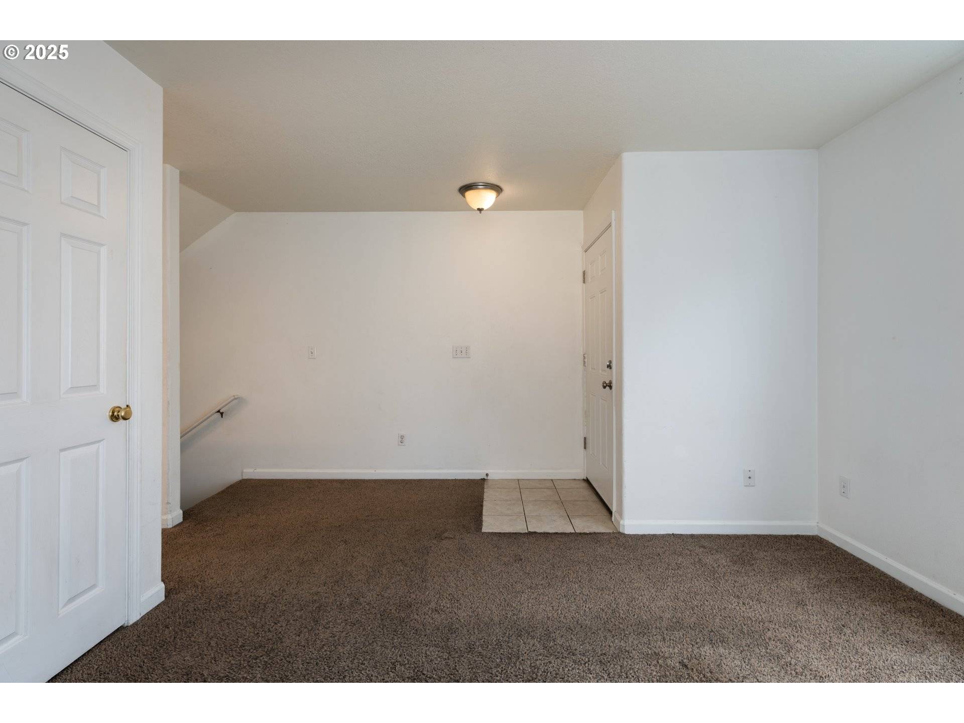 St Helens, OR 97051,744 OREGON ST